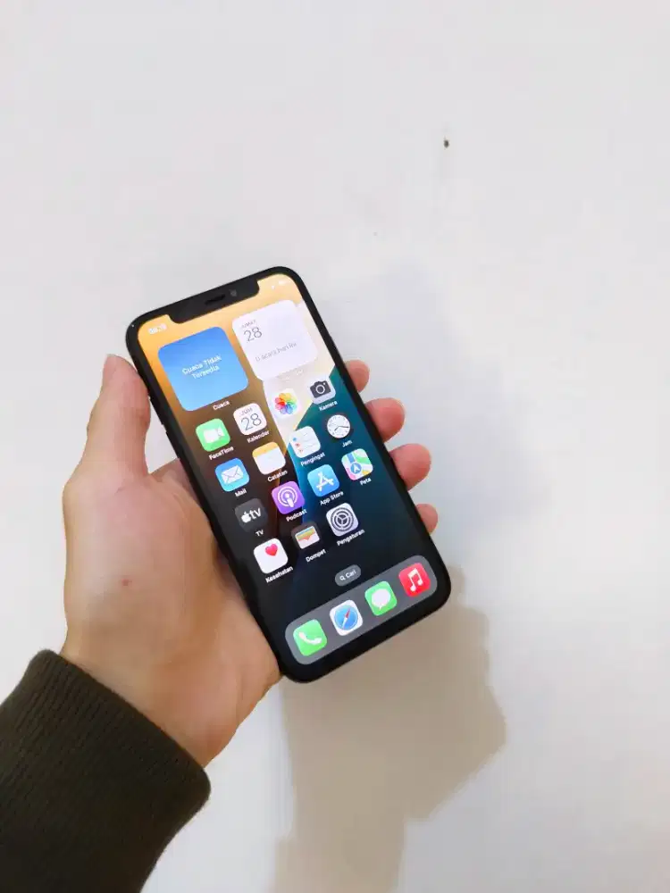 Jual Iphone Xs inter 256 Gb All Operator Jual 1.8 Jt Nego Tipis