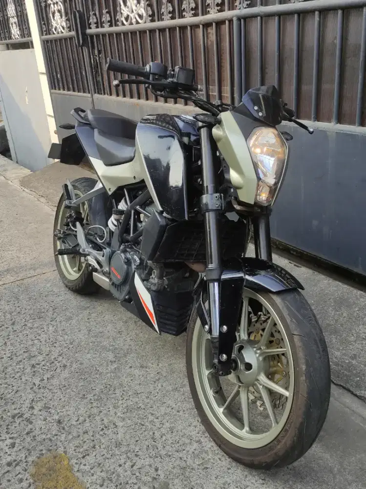 KTM DUKE 200 MERK AUSTRIA