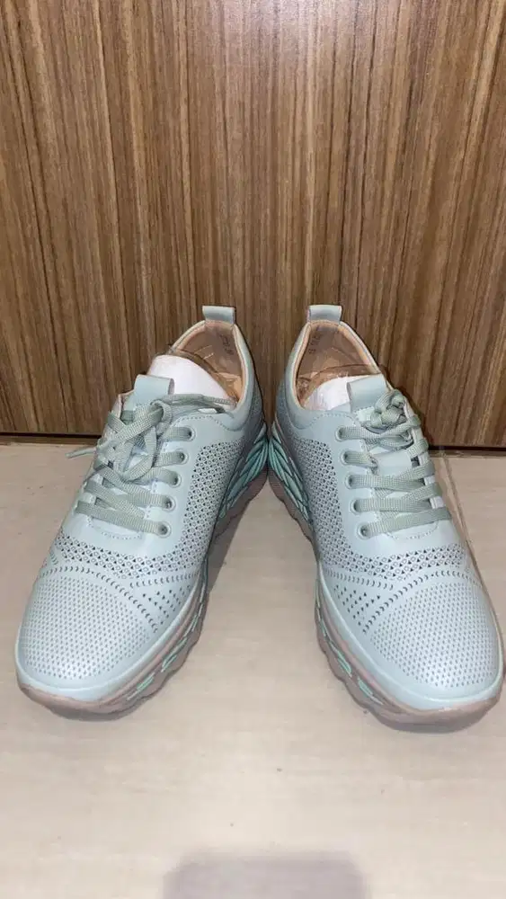 Sepatu Wanita | Sneakers Bruno Premi