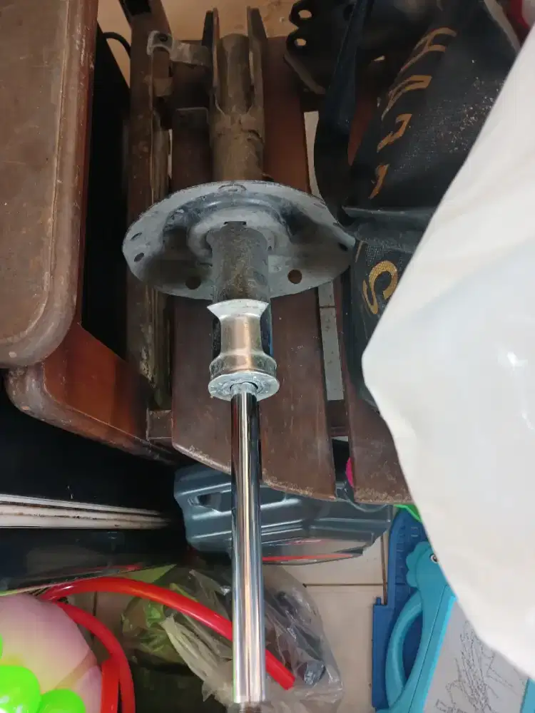 Shock depan honda mobilio asli