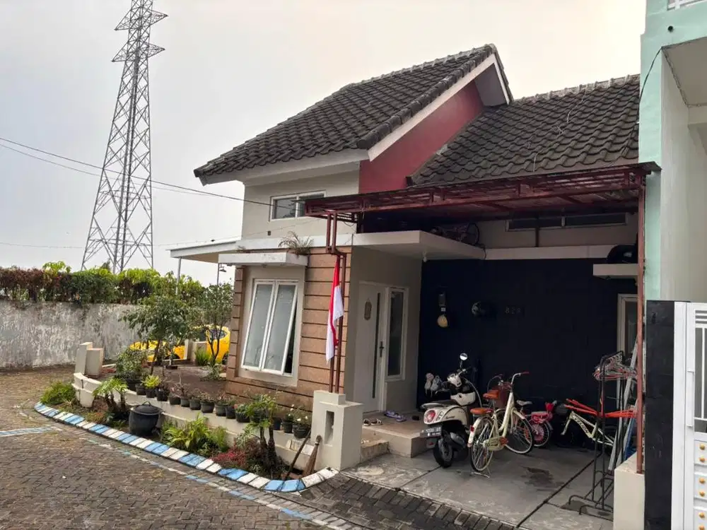 Dijual Rumah strategis dekat Tol Singosari; One Gate System
