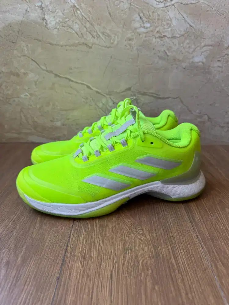 Sepatu Adidas Avacourt 2 Tennis