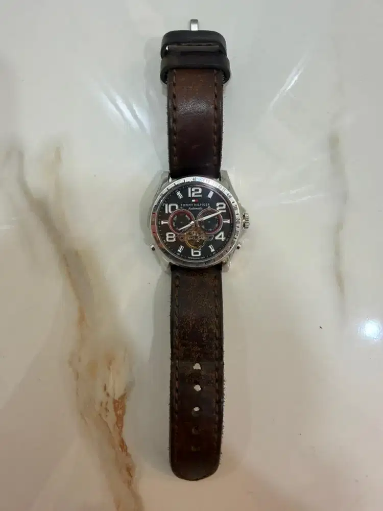 Di jual jam tangan tommy hilfiger