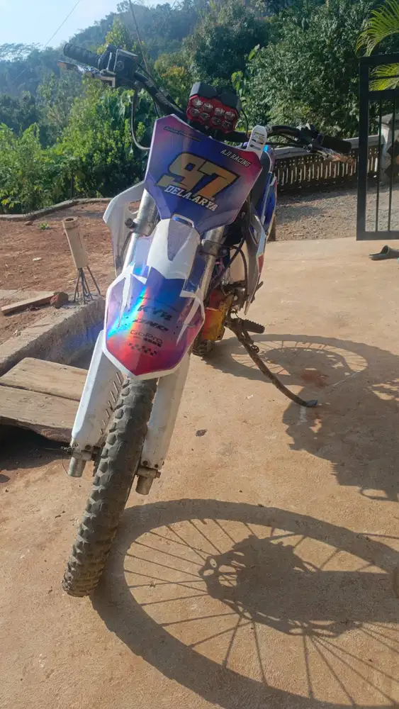 Fiz 1995 jual rugi