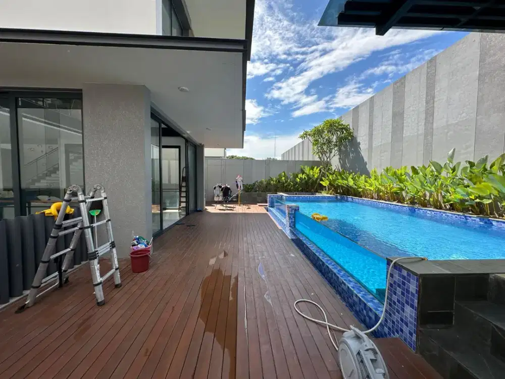 DISEWAKAN LUXURY HOUSE AT LYNDON NAVAPARK BSD CITY