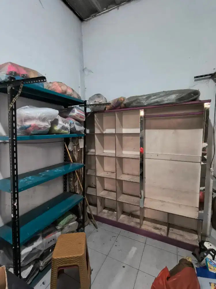 Perlengkapan laundry