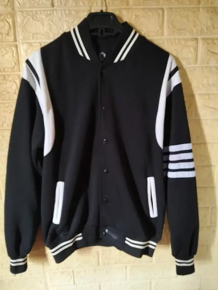 Varsity jaket black custom