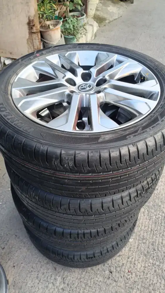 Jual velg copotan baru Inova zenix tipe Q R18 original 2026