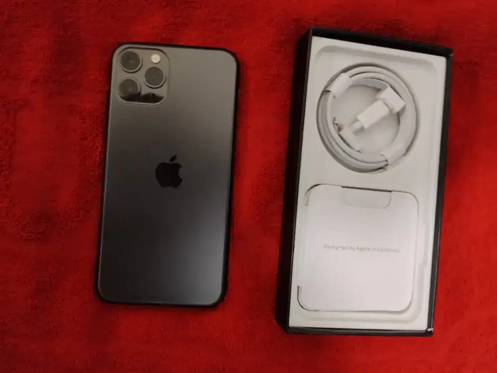 Iphone 11 pro 256gb hal bagus baru