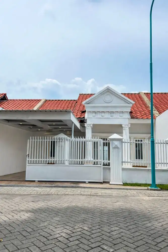 Rumah   mewah Puri Suryajaya claster Taman Athena