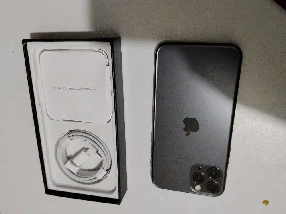 Iphone 11 pro 256gb pasti pernah baru