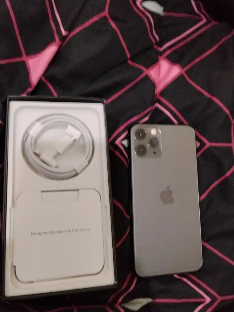 Iphone 11 pro 256gb jual aja yak
