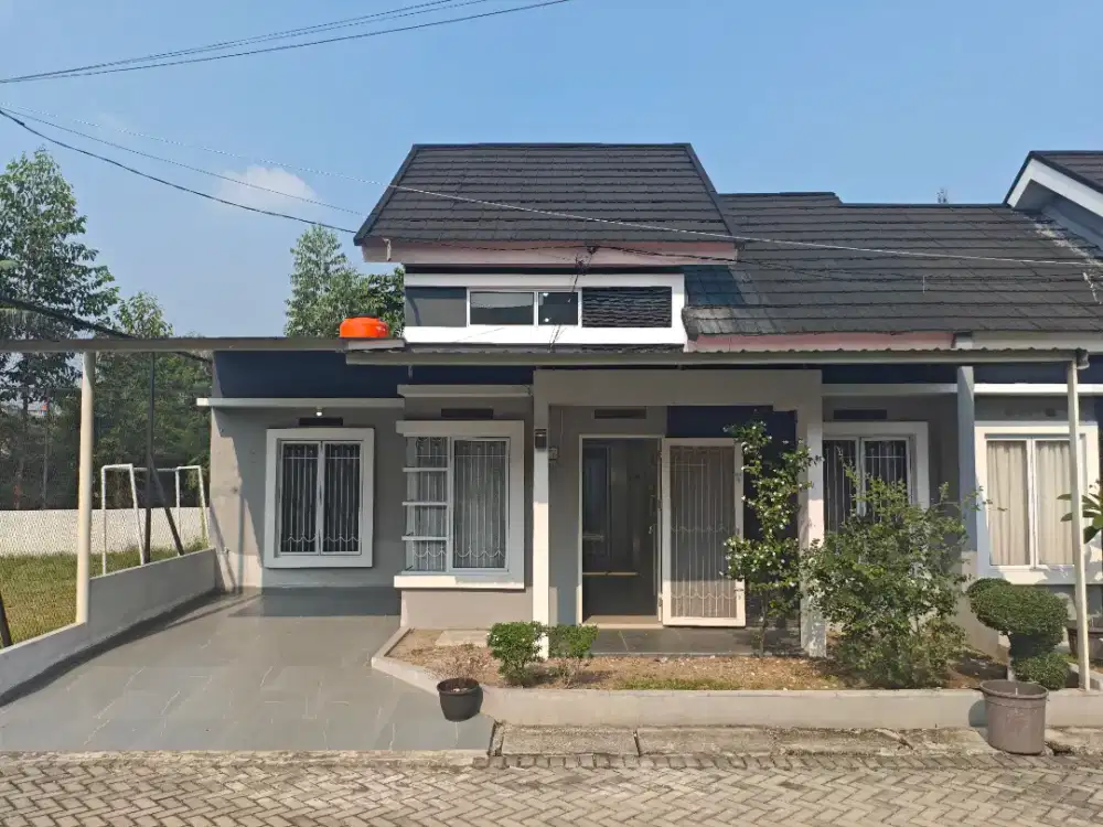 Disewakan per tahun rumah di Marpoyan, perumahan d village 3