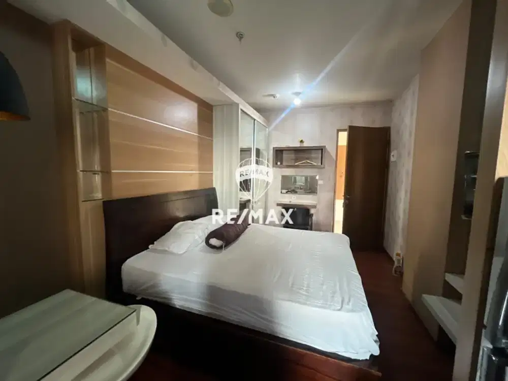 Disewakan Studio Oak Tower B Lantai 21 Full Furnish - View Pool Yang Indah, Hadap Utara, Pulo Gadung