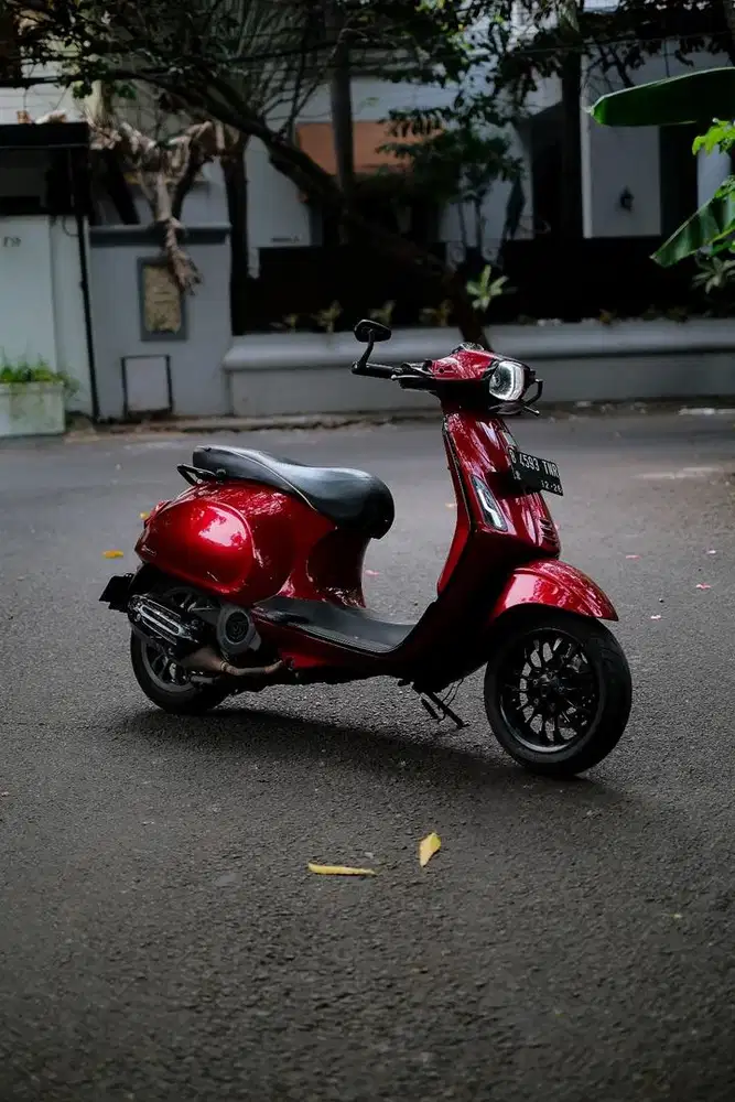 vespa sprint 150 iget 2016 merah mazda