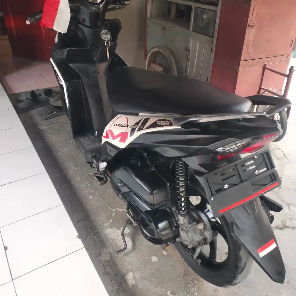 Dijual Motor Mio m3 komplit pajak lewat 1 bulan. Mulus&Original