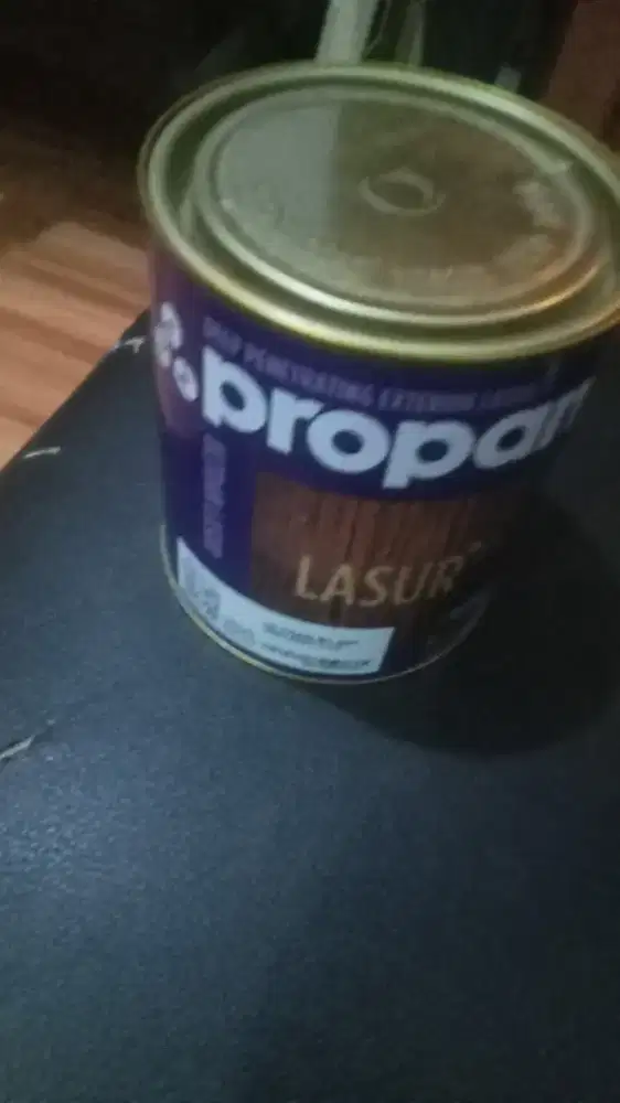 Cat kayu merk propan kondisi baru