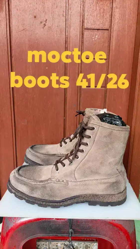 Boots moctoe all size