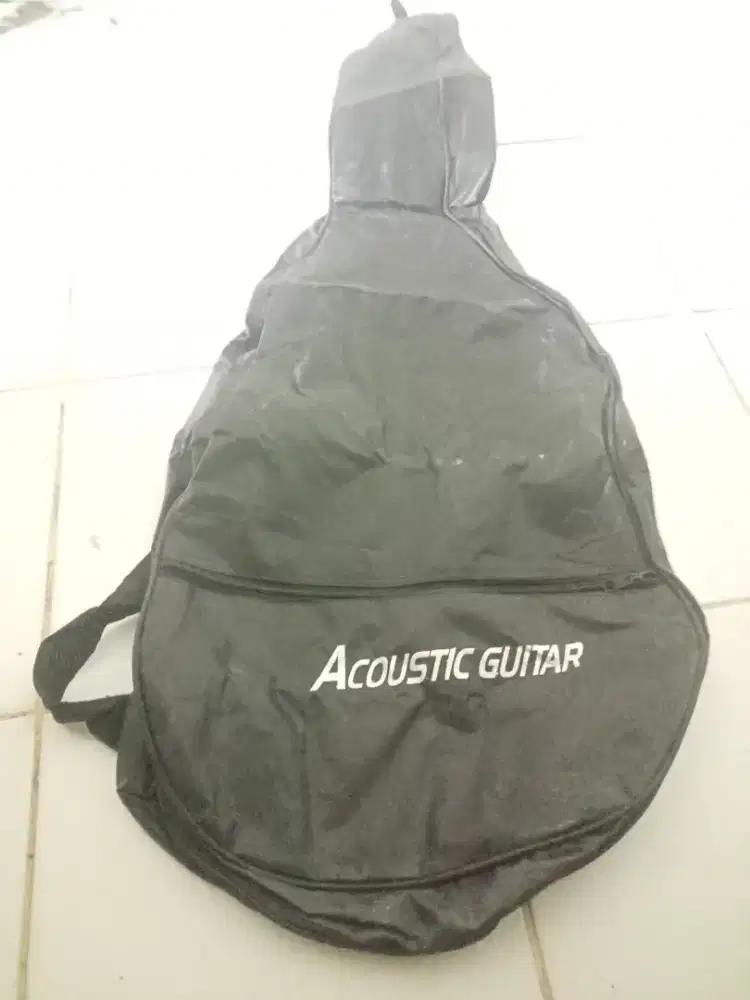 Tas Gitar Akustik