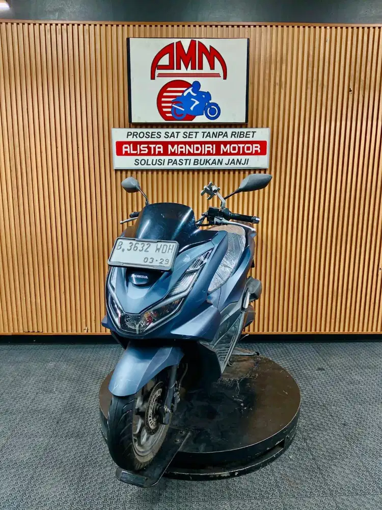 PCX 160 CBS GREESS BERKUALITAS BERGARANSI SS LENGKAP BISA NEGO/COD