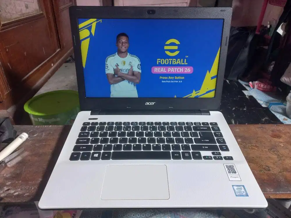 ACER E5 471 INTEL i5 MULUS RAM 8 GB SSD ISI GAMES