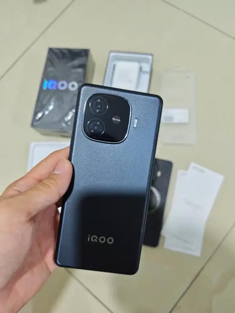 iqoo z9 12/256 garansi panjang fullset