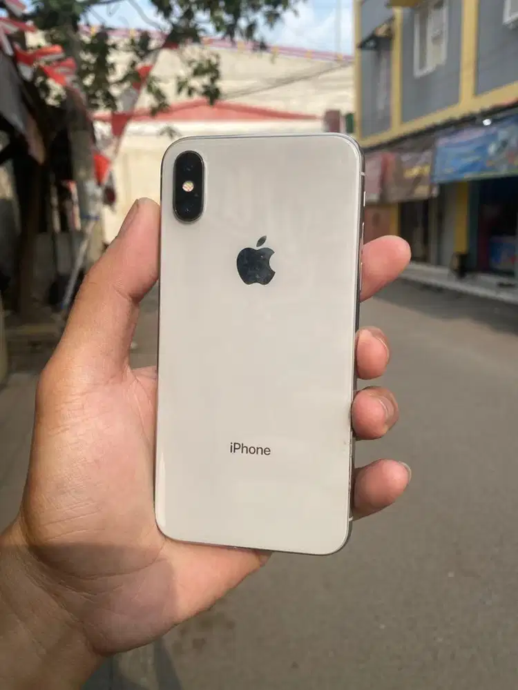Dijual iPhone X 64gb sinyal aman aktivasi lama