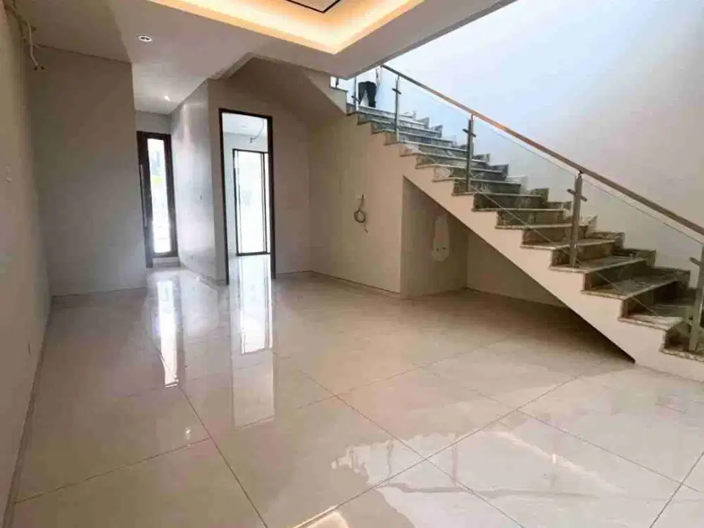 DIJUAL RUMAH WOODLAND CITRALAND BARU GRESS MINIMALIS MODERN MEWAH