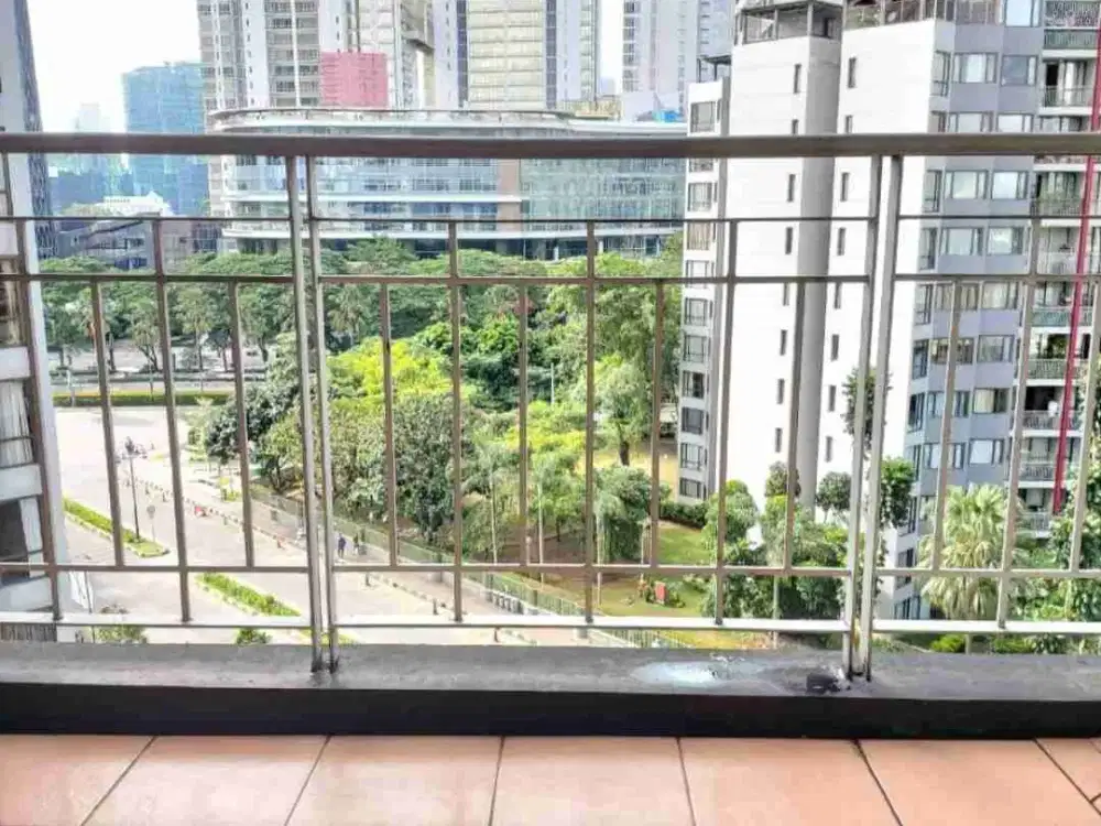 Dijual Apartemen 3 BR Taman Rasuna Jakarta Selatan