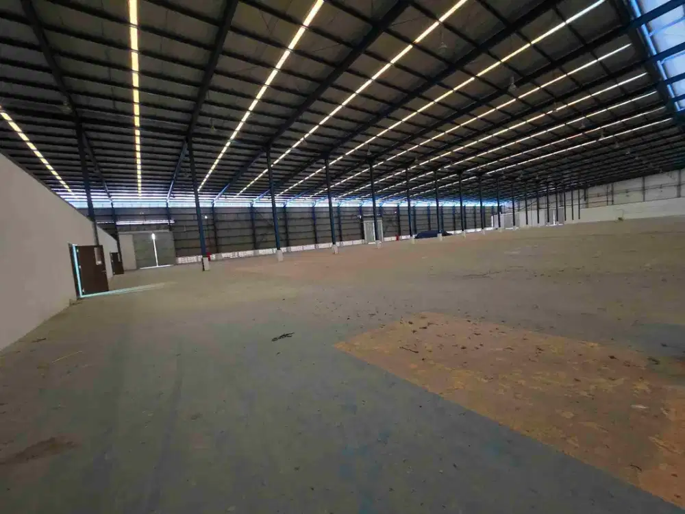 pabrik di kawasan industri cikarang lt 1,5 ha