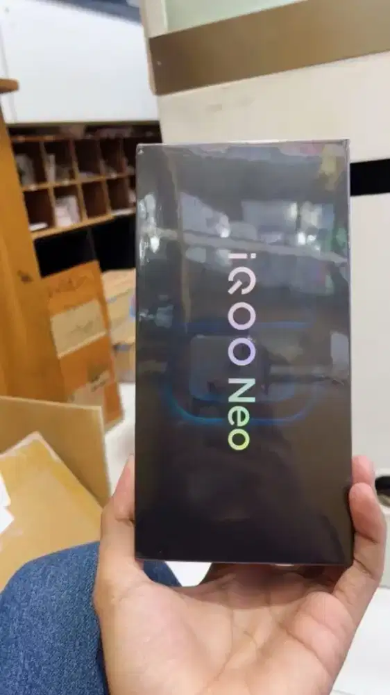 Hp Iqoo neo 10 new