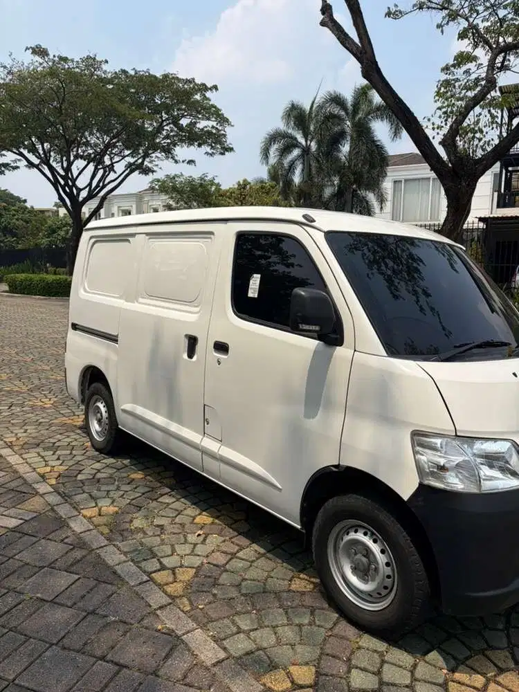 Blindvan 1.3 AC MT 2022