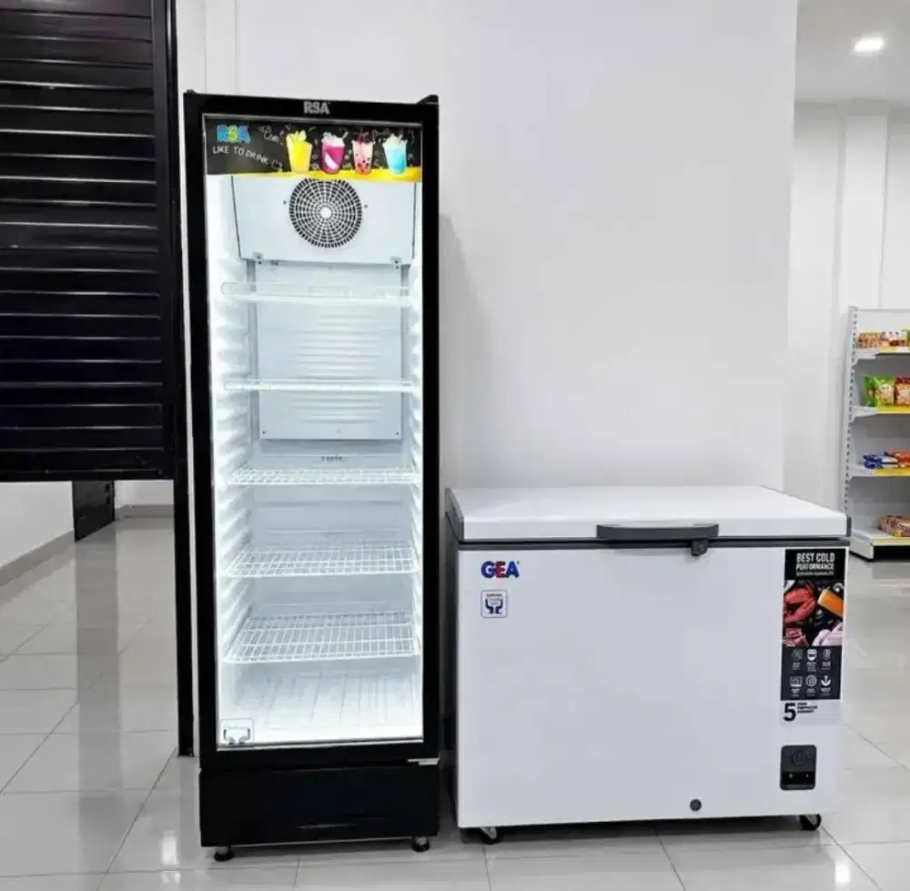 Showcase rsa5 rak dan freezer GEA 210L