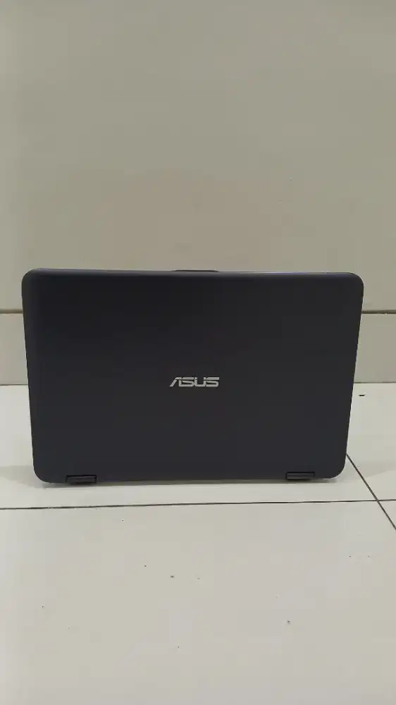 Type Laptop :ASUS TP203NA