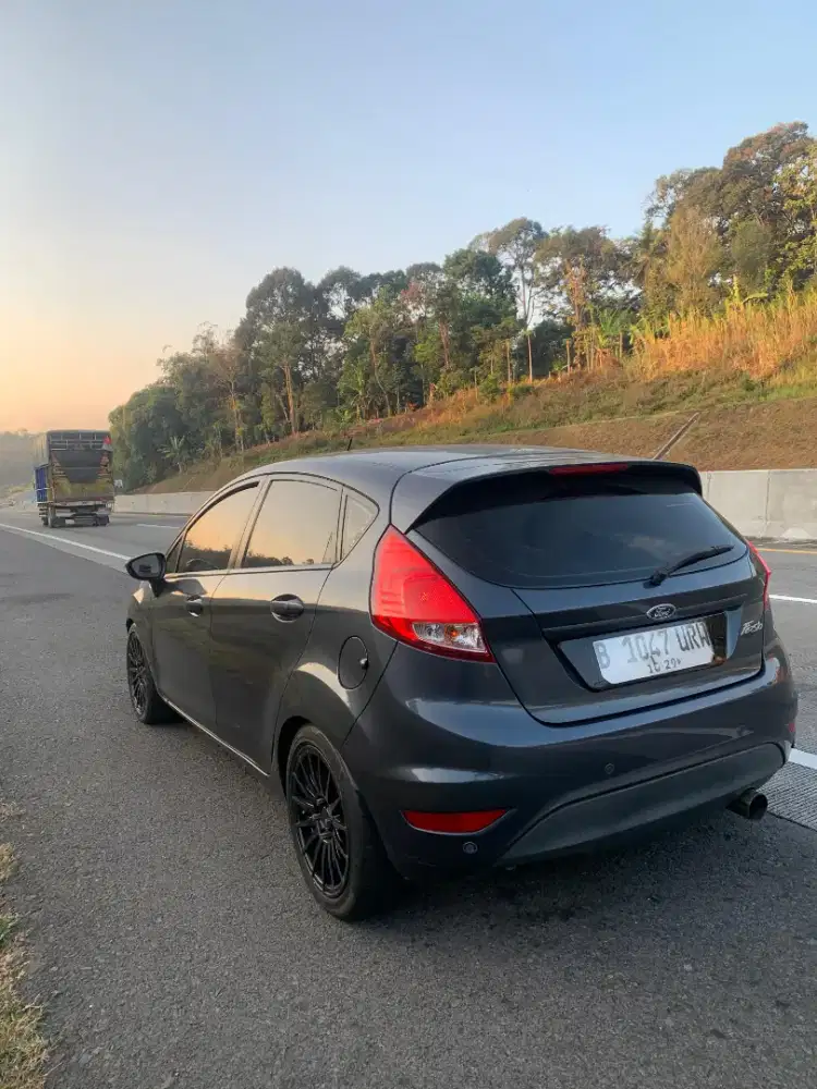 FORD FIESTA 2014