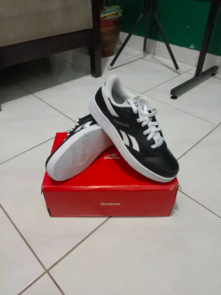 JUAL SEPATU ORIGINAL REEBOK BB1000 SIZE 40