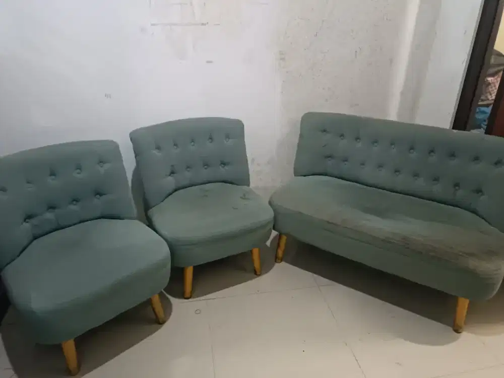 DIJUAL SOFA ESTETIK SECOND MURAH