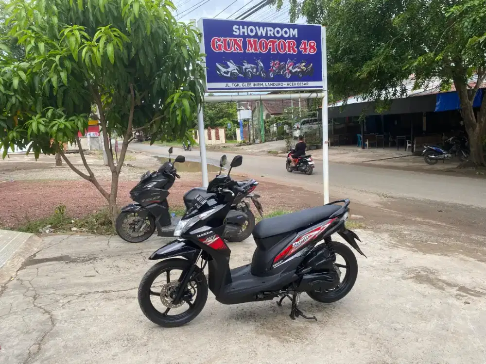 Di jual honda beat tahun 2014