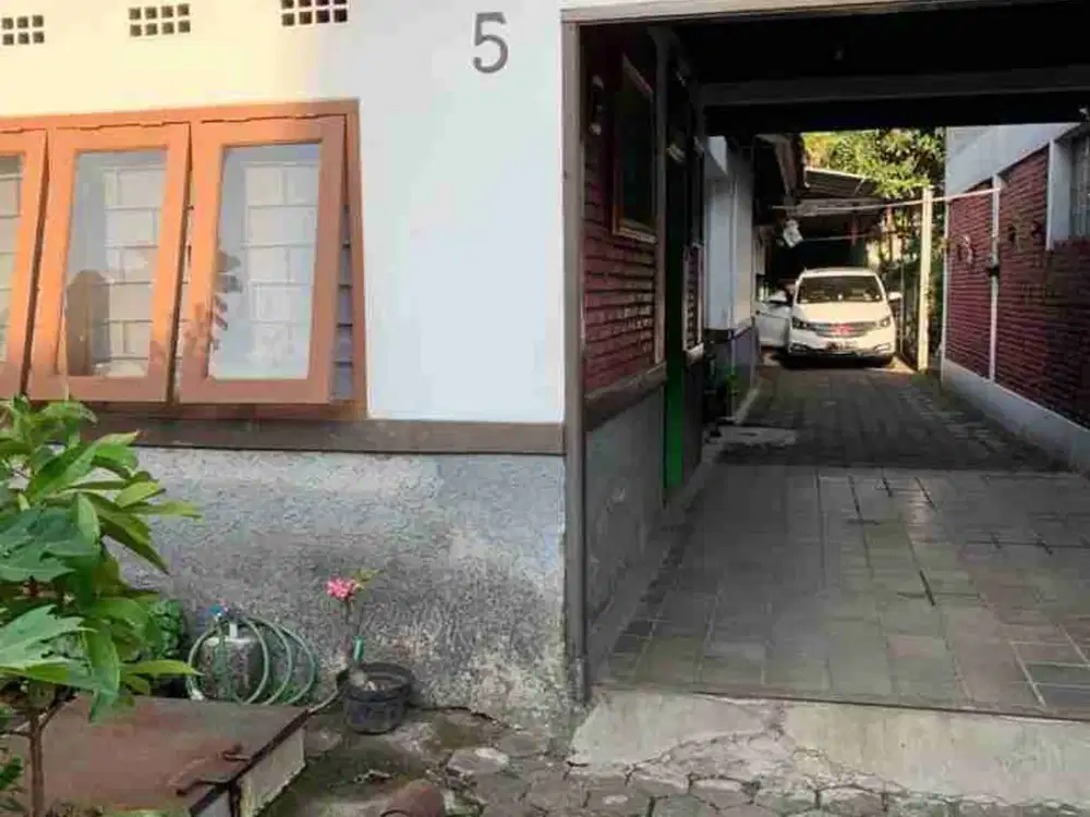 Jual Rumah dan tanah luas di terusan kalijati antapani