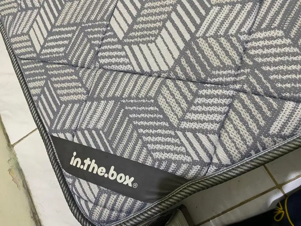 Kasur Busa INTHEBOX HYBRID