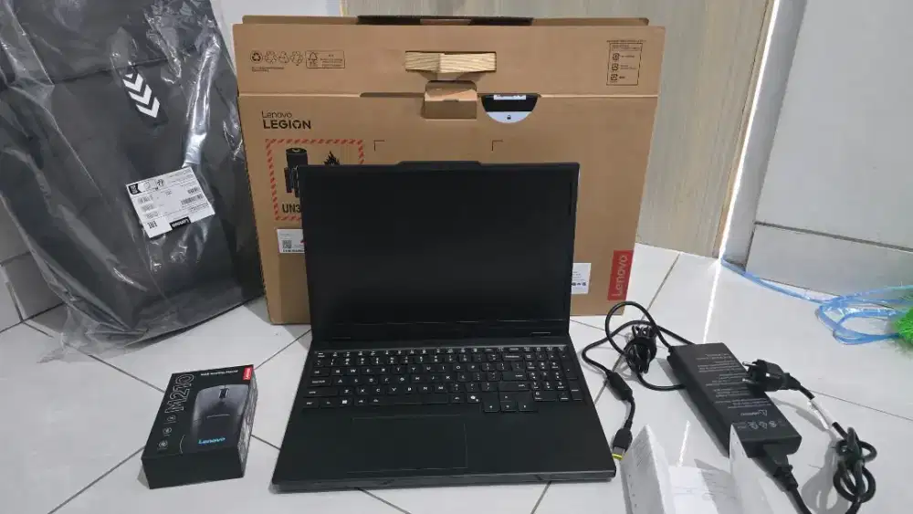 LENOVO LEGION 5 RTX 5070 RAM 32GB LIKE NEW