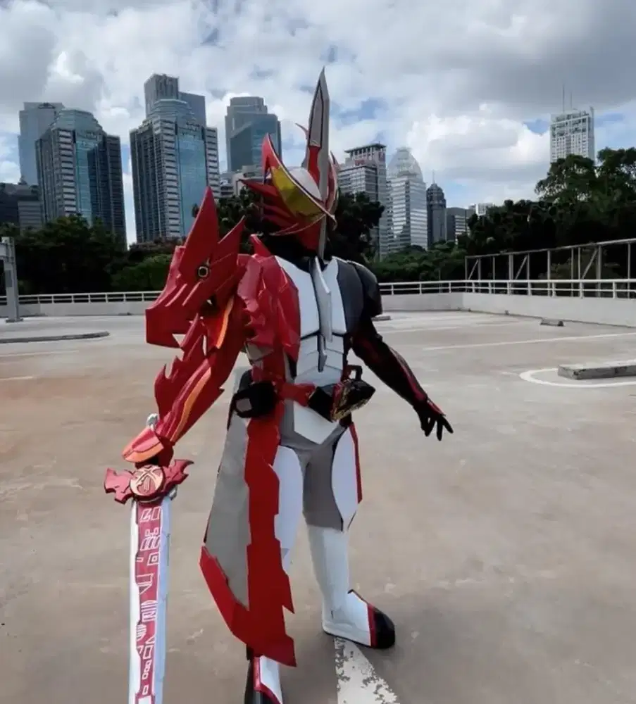 Kamen Rider Saber full set (No Belt)