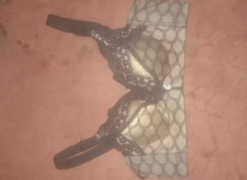 Pakaian dalam wanita