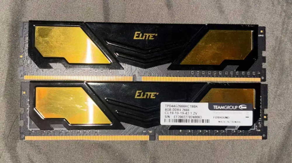 DIJUAL RAM TEAM ELITE 2X4 GB