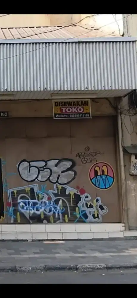 DISEWAKAN TOKO BANGUNAN BARU
