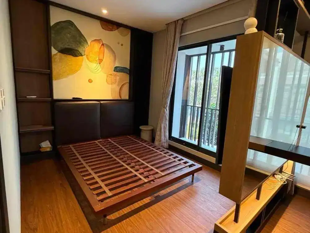 Dijual Rumah Cantik Ex Show Unit Cluster Leonora Gading Serpong