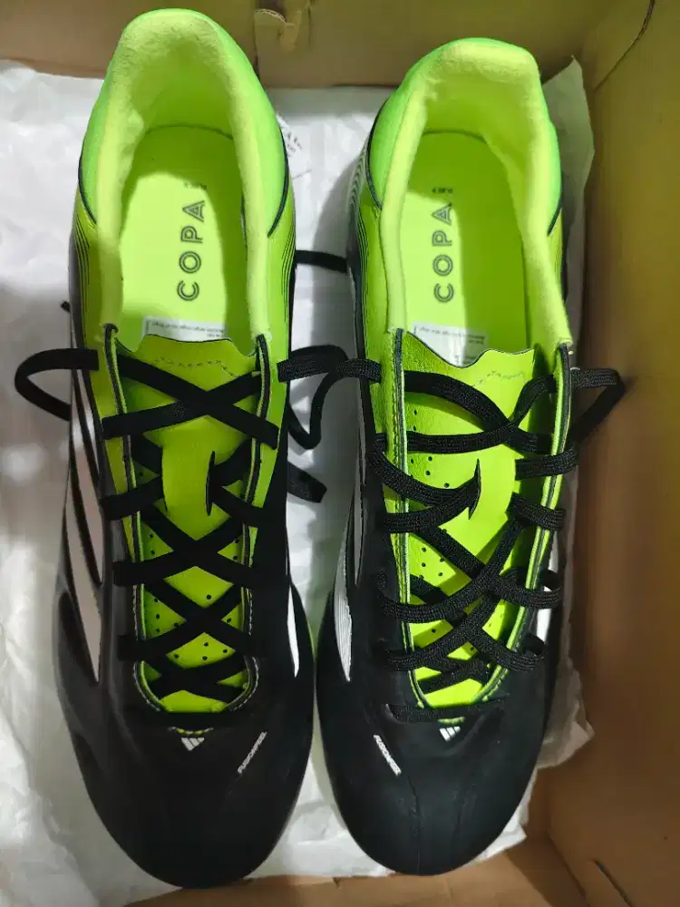 Copa pure 3 jarang pakai Size 44 atau 28 cm