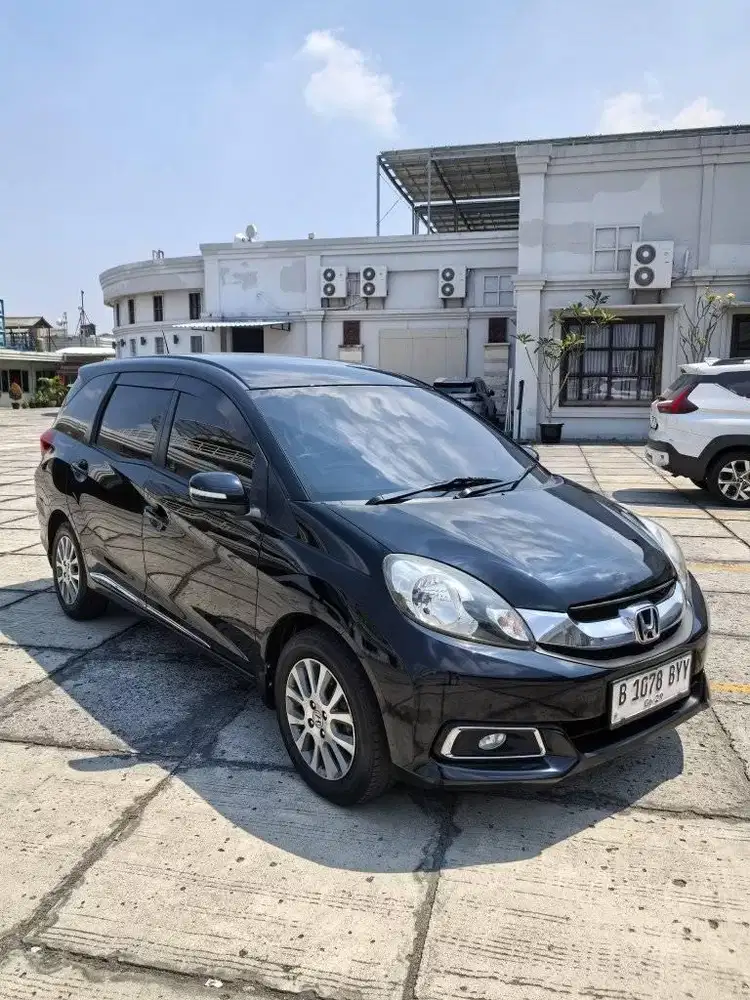Honda Mobilio E Prestige Automatic 2014 Murah