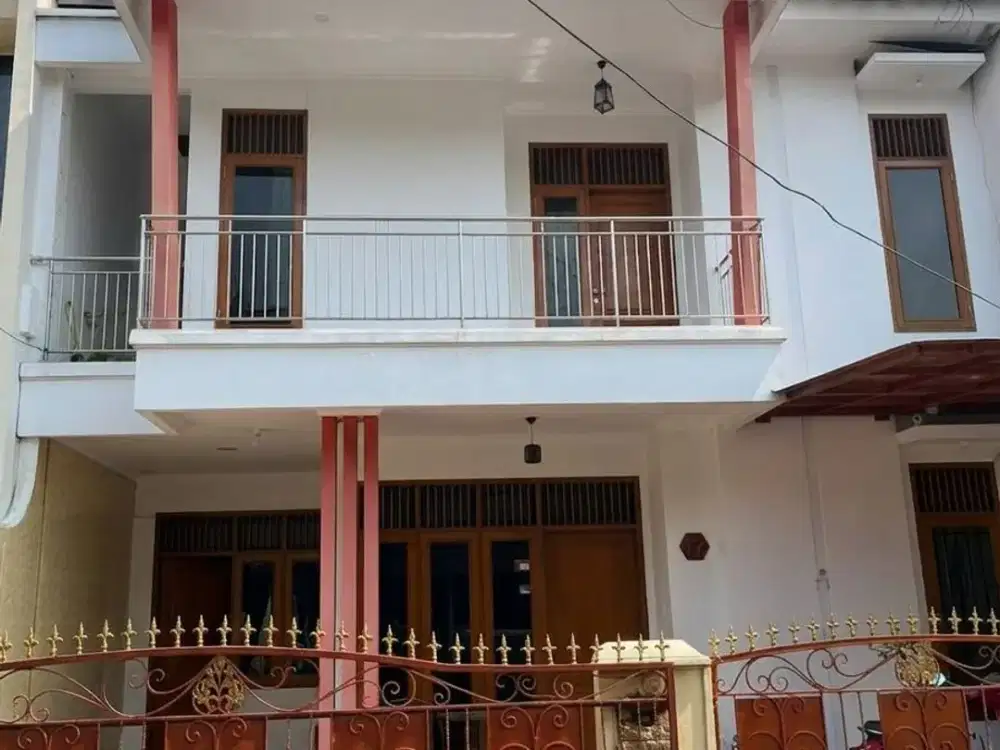 Rumah murah dekat stasiun dan plaza buaran di Komplek Bumi Malaka Asri