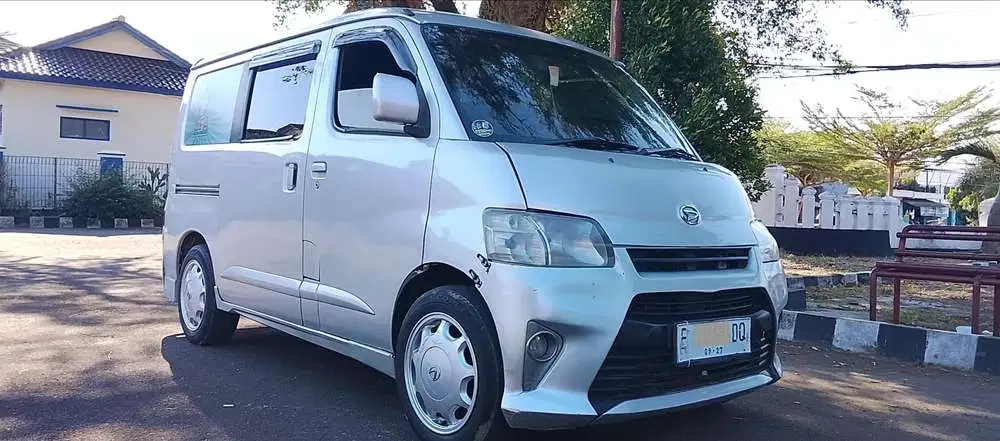 Daihatsu Gran max 2011 Bensin